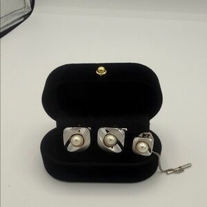 Elegant Silver850 and Real Pearl Cufflinks Set